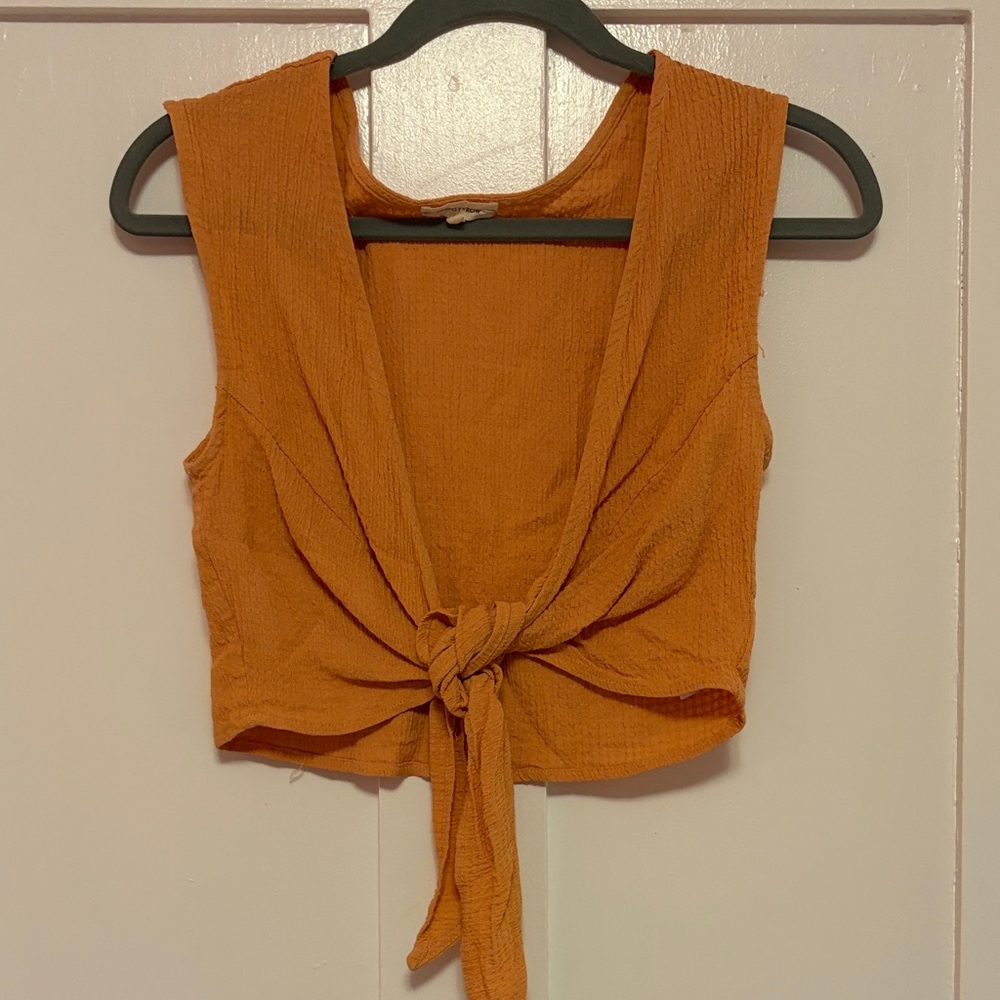 Whimsy and Row Tie-Front crop Top - peachy Orange